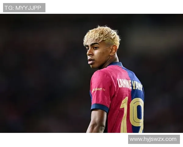 足球明星年轻时期的奋斗与梦想如何塑造他们的辉煌职业生涯